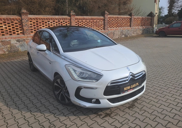 Citroen DS5 cena 44900 przebieg: 163027, rok produkcji 2013 z Sławno małe 232